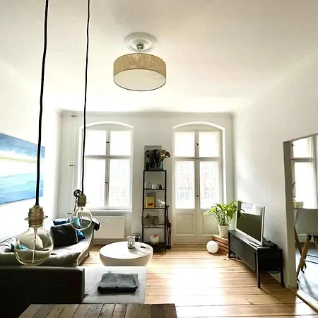 Elbsymphonie - Apartments In Ottensen